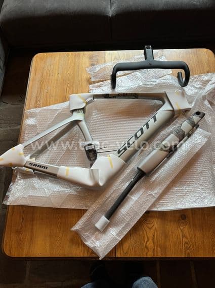 Cadres (Neufs) Scott Foil HMX et HMX SL (ultimate) Team Q36.5 / tailles XXS et XS - 2