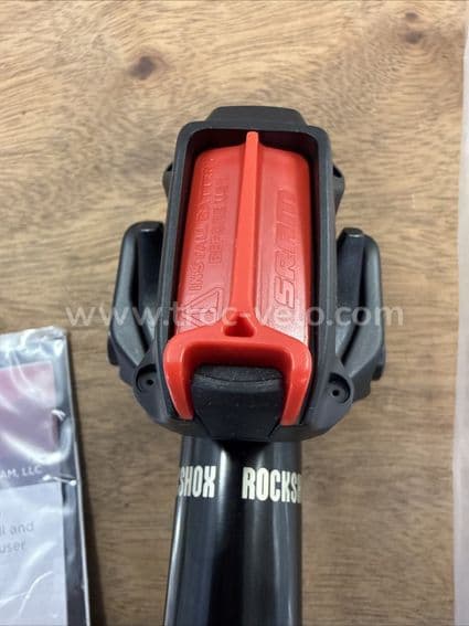 Tige de selle télescopique RockShox Reverb AXS - 5