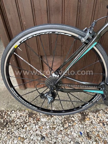 Vends vélo route Bianchi - 3