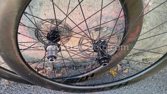 Paire de roues Stealth Raptor 55 carbone disc Shimano HG - 2