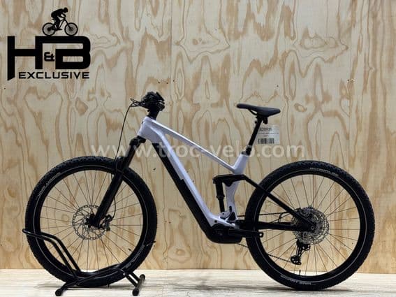 Cube Stereo Hybrid 140 HPC SL 750 Carbon 29 pouces VTT électrique Shimano XT 2022 - 2