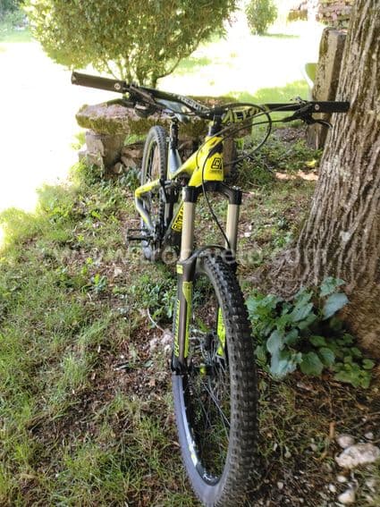 Vends VTT enduro commencal meta de 2016 - 2
