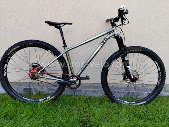 VTT TITANE modèle ULTIMO taille S boîte de vitesse ROHLOFF - 1