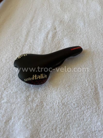 Selle vélo marque selle italia Carbone pro team - 1