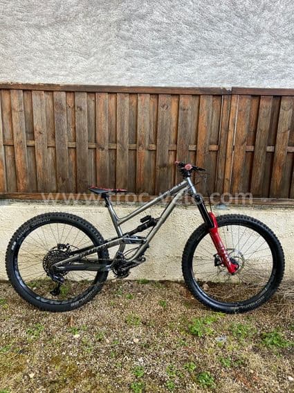 Commencal clash race 2020 - 2