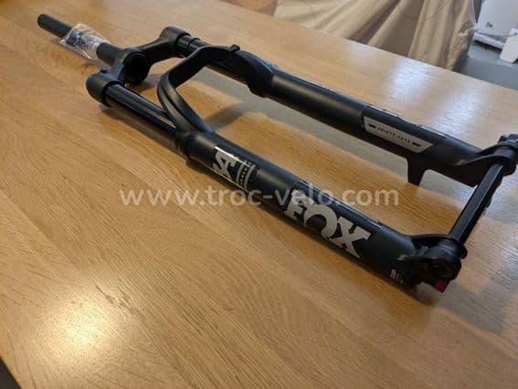 FOX 34 Performance 27.5", 140 mm - NEUVE - 7