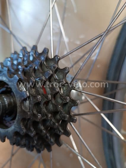 2 × Jantes MAVIC G40 DARK GRAY 700c clincher rims 36/36S jantes à pneus 2 × Jantes MAVIC G40 DARK GRAY 700c clincher rims 36/36S jantes à pneus