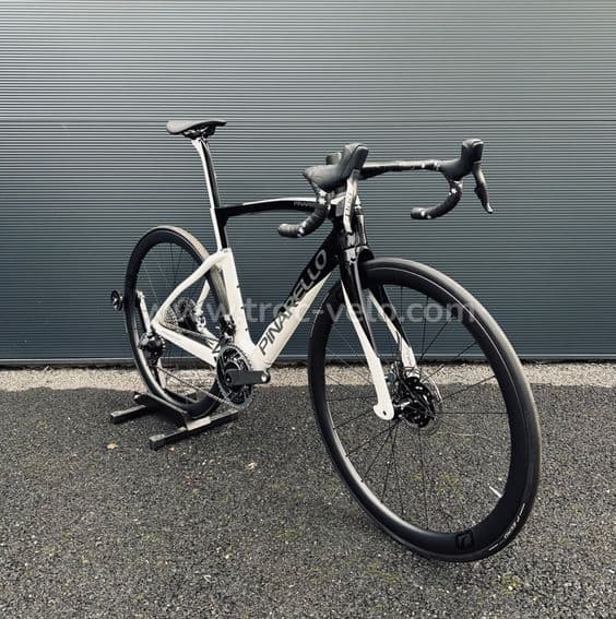 Pinarello F9 Disc Neuf – SRAM Red eTap AXS – Roues MOST 40 – Haut de Gamme - 1
