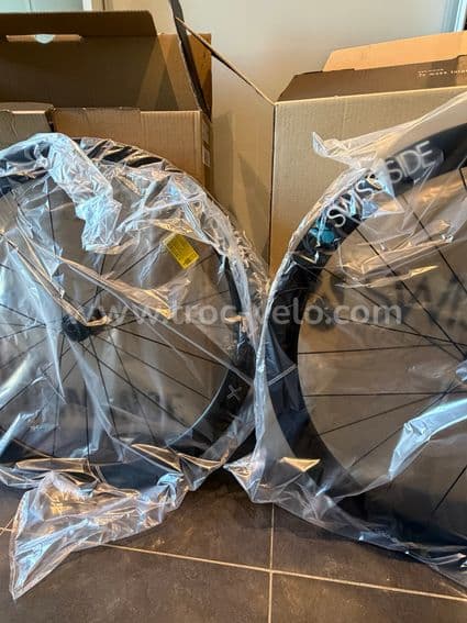 Je vends une paire de roues SWISS SIDE Pro neuves - 1