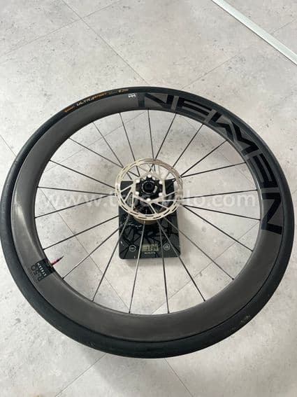 Roues Newmen streem cs vonoa carbone - 1