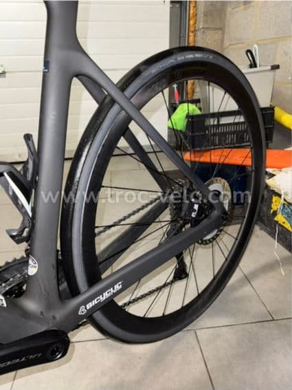 Scott Addict RC15 (L) - 3