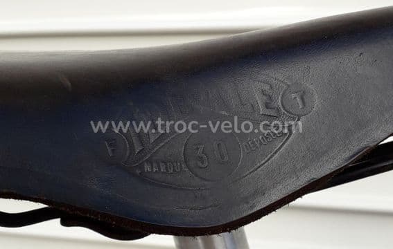 Vélo ville ancien fille enfant ado roues 24" pouces 600a d'origine 3 vitesses en Tbé - 9
