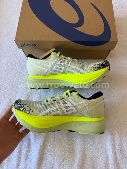 Chaussures de running asics metafuji trail - 4