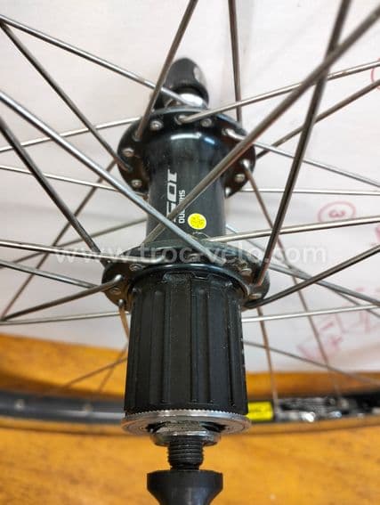 Roue AR moyeux 105 jante Mavic Reflex - 1