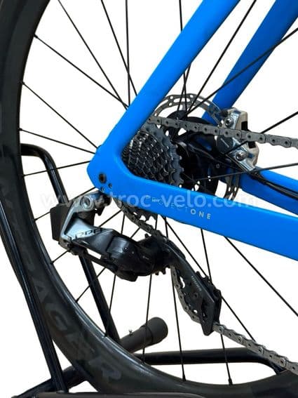 Trek Madone SLR 9 Disc eTap P1 Carbon Vélo de Route Sram Red AXS 2020 - 11