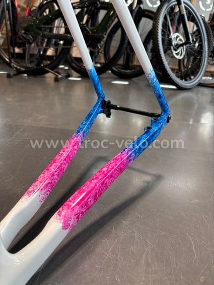 KIT CADRE SÉRIE LIMITÉE COLNAGO V5RS - 3