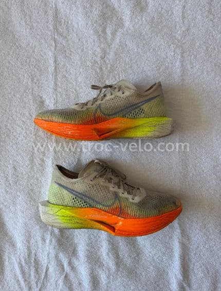 Chaussures running carbone Nike - 1