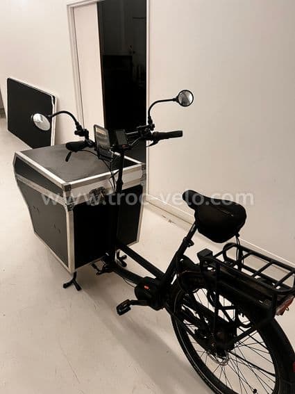 Vélo cargo électrique - Idéal livraison - 2 batteries - 2