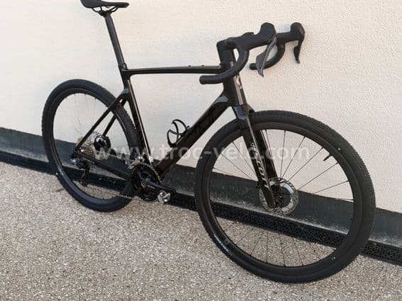 Scott Gravel ADDICT RC15 Carbon État neuf - 1