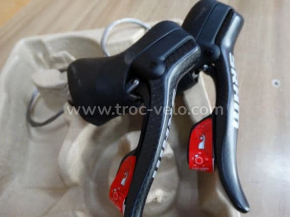 PAIRE DE MANETTES SRAM RIVAL CARBONE 10 x 2 vitesses - 3