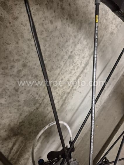 Vélo route Full Carbone 7.5 kgs - 14