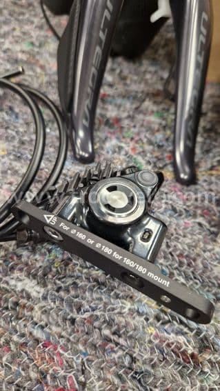 Ultegra 12sp Shifters + Dura-Ace calipers - 3