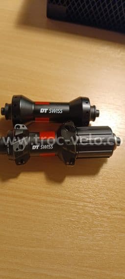 Moyeux DT SWISS 240 neufs - 2