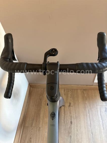 BIANCHI OLTRE RACE 105 Di2 – Roues carbone Hunt 44 – Capteur de puissance - 5