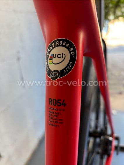 Canyon Endurace CF SL Disc 8.0 Aero Di2 - 12