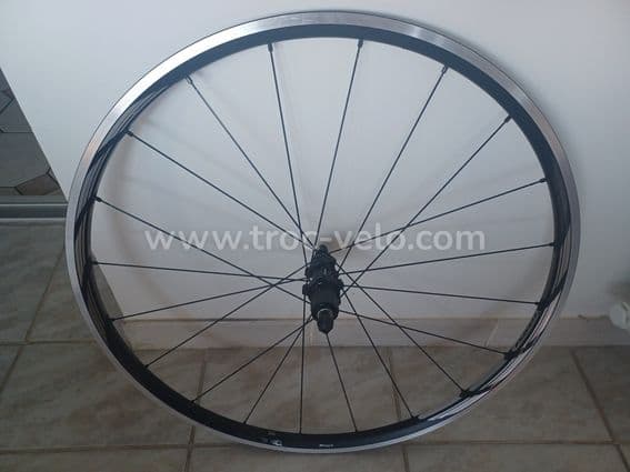 Paires de roues Shimano WH RS 61 freinage patins - 5