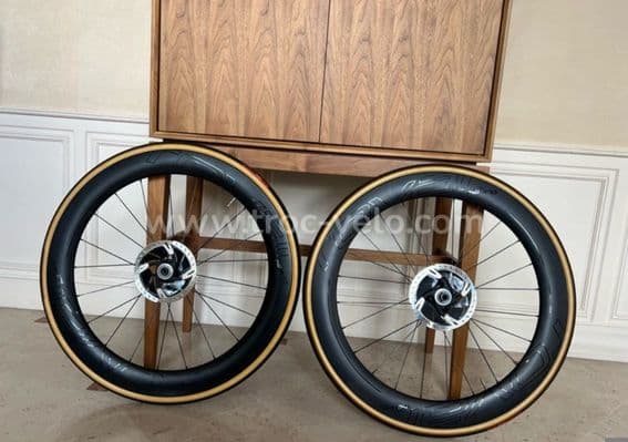 roues carbone Roval CLX64 - 1