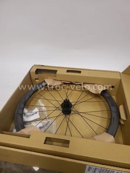 ROUE ARRIÈRE ZIPP 303 FIRECREST À PATIEN - 2