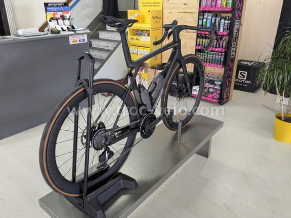 Vélo Route Trek Madone SLR 7 AXS Taille M - 2