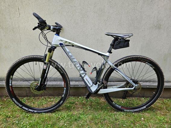 VTT semi-rigide Giant XTC Advanced (cadre carbone) - 1