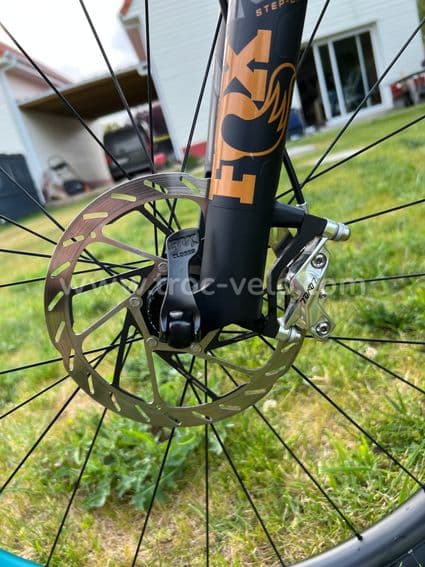 Oiz M-Team AXS MyO - 4