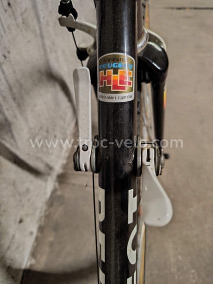 Cadre vélo route acier vintage + fourche (Peugeot) - Équipements vélos Cadre vélo route acier vintage + fourche (Peugeot) - Équipements vélos