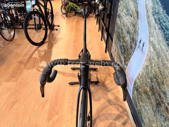CUBE LITENING AIR C:68X – ULTEGRA Di2 – CARBONE – AÉRO - 4