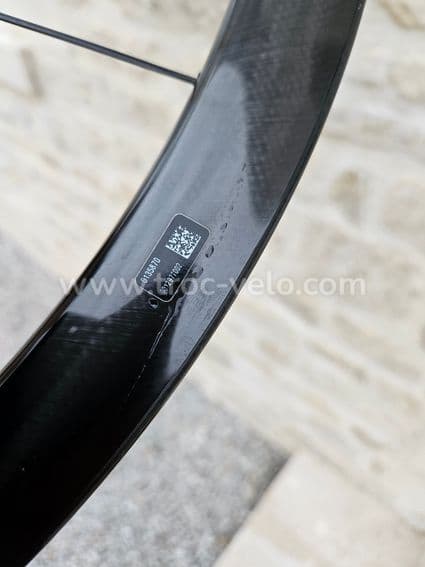 Roue avant Campagnolo Bora Ultra wto 33 - 6