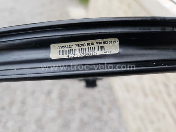 Roue avant Campagnolo Bora Ultra wto 33 - 7