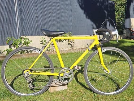 Vélo acier enfant 20 pouces - 1