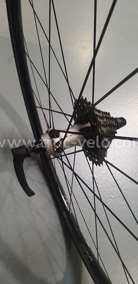 A vendre paire de roues DT Swiss PR1600 - 2