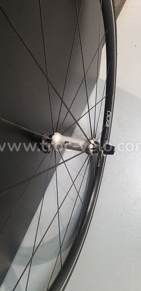 A vendre paire de roues DT Swiss PR1600 - 3