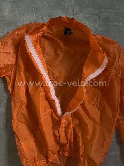 Veste type sport zippée - NOIR - Femme - 6.00€ - Kiabi Veste type sport zippée - NOIR - Femme - 6.00€ - Kiabi