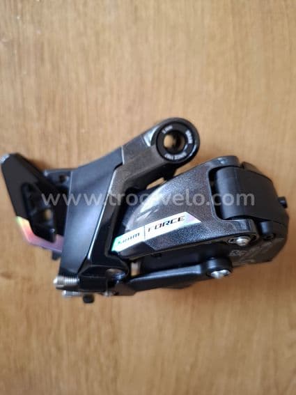 Dérailleur arrière SRAM RED AXS E1 - 12V Dérailleur arrière SRAM RED AXS E1 - 12V